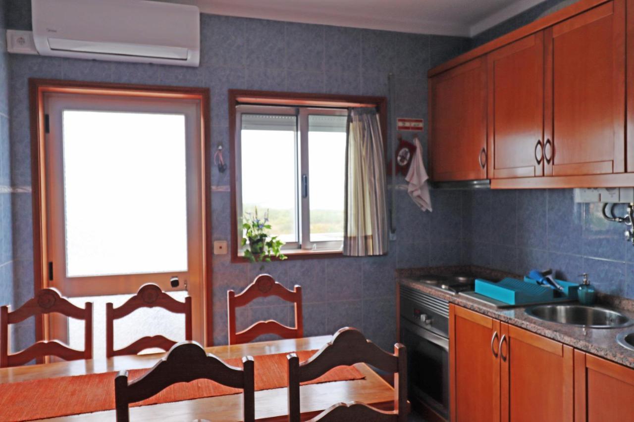 Ocean View Apartment With Free Parking Barra 外观 照片
