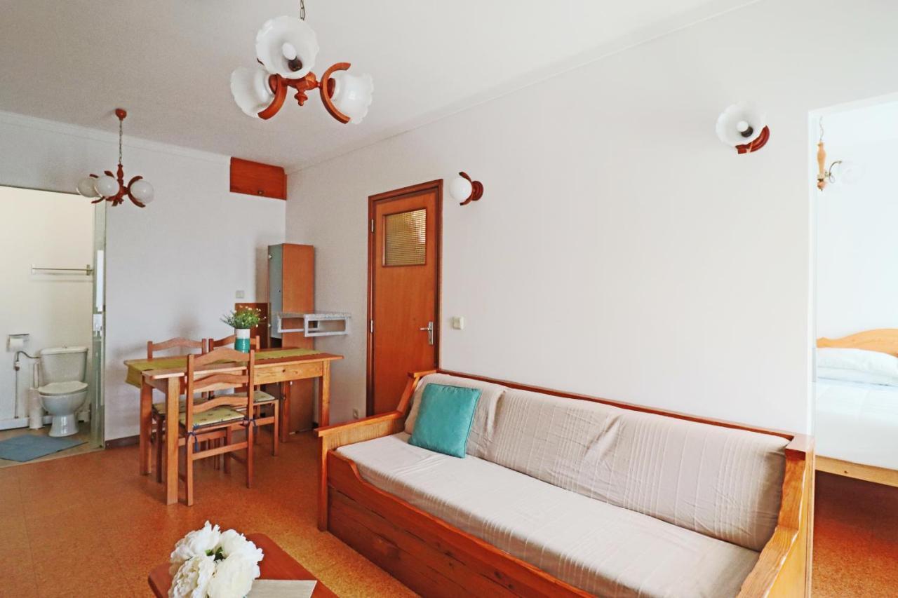 Ocean View Apartment With Free Parking Barra 外观 照片