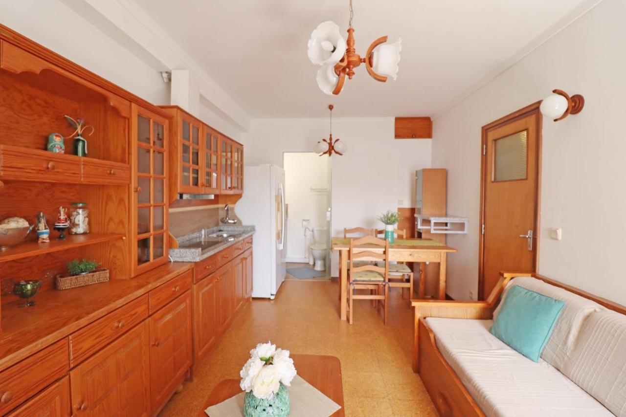 Ocean View Apartment With Free Parking Barra 外观 照片